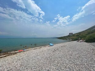 [Translate to Italian:] Xhiro n Shkoder - Shkodra Lake Beach Spots