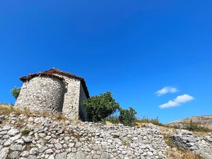 [Translate to Italian:] Xhiro n Shkoder - Danja Castle
